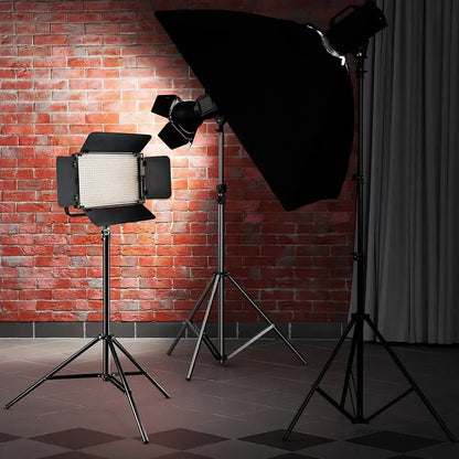 LED panelinė lempa su trikoju 600 pro KIT