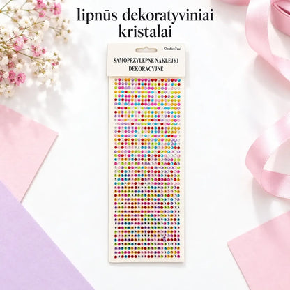 smulkūs lipnūs dekoratyviniai kristalai, įvairiaspalviai